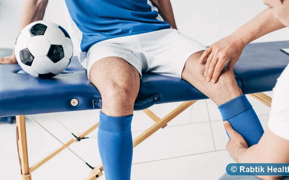 Illustrative sports physiotherapy assessment with a football player